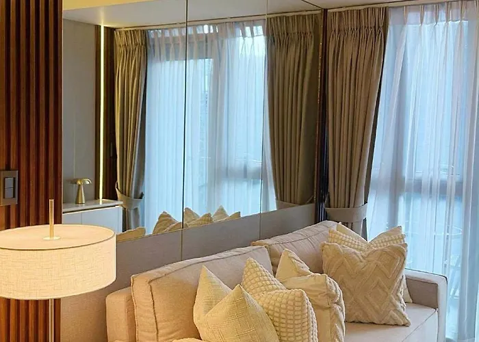 Luxury Hotel-style In The Heart Of Bgc